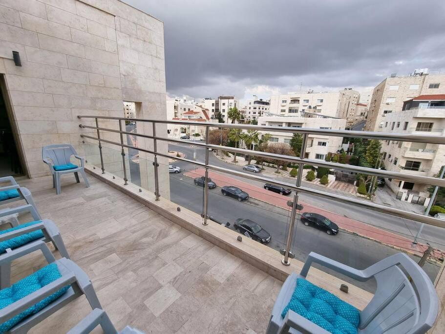 Deir Ghbar 3 Rooms Apart 암만 외부 사진